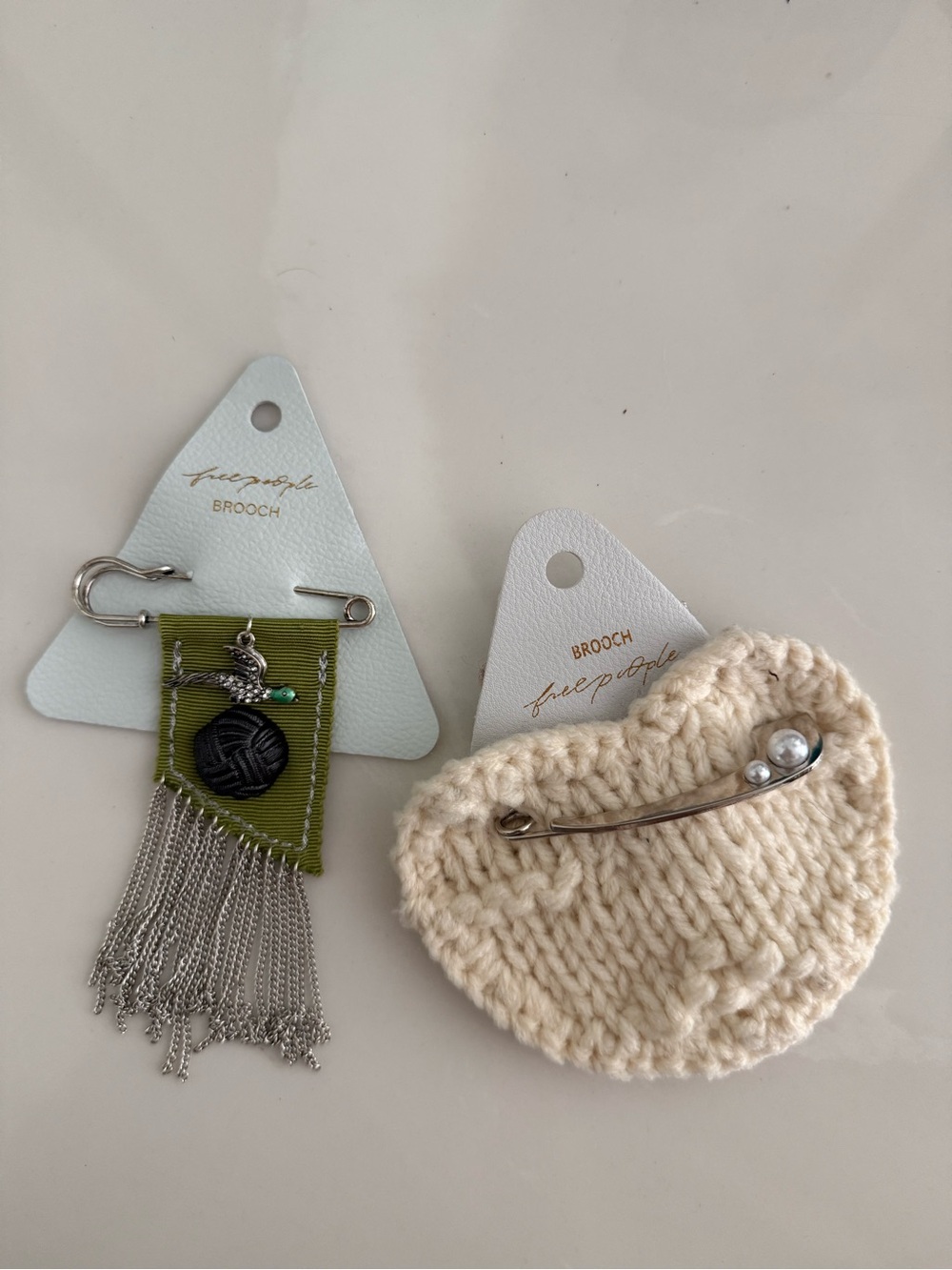 Free People Brooches – Set of 2 – NWT ✨